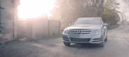 На дороге маленький Адольф