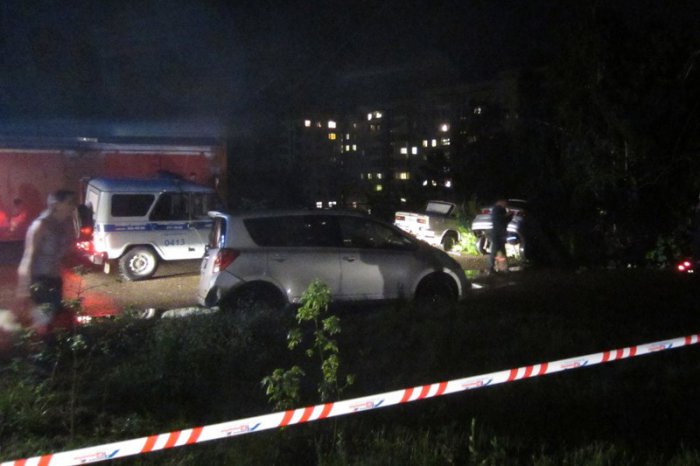 В Академгородке обрушилась стена с автомобилями