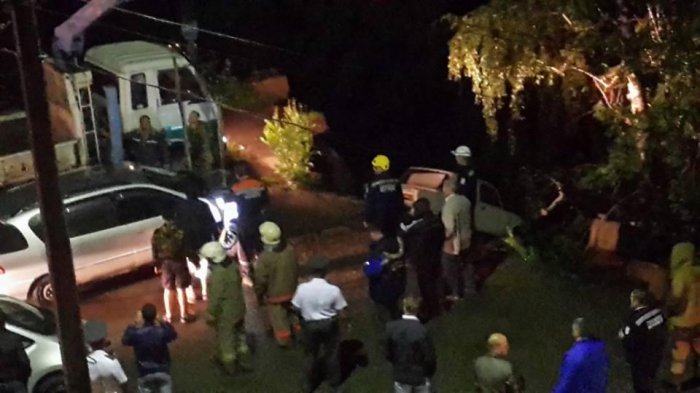 В Академгородке обрушилась стена с автомобилями