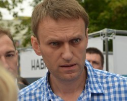 Выборы в Москве: Собянин лидирует, Навальный не признает результаты