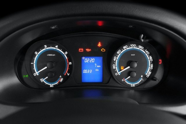 Обновленная Priora: обнародованы фотографии и цены