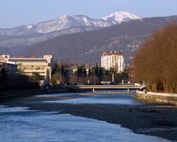 В Сочи ввели режим ЧС из-за угрозы затопления