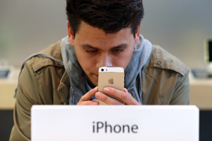 Пользователей ios7 укачало