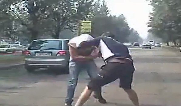 Аварии и драки на дорогах за Осень 2013 Car crash compilation