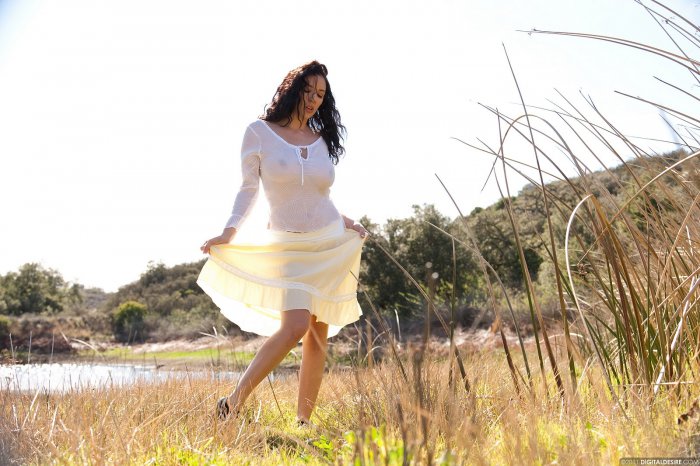 Обои на рабочий стол /Girls-121