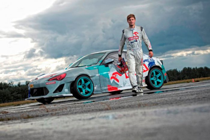 Toyota GT86 установила новый рекорд Гиннеса