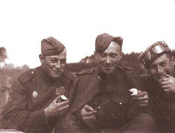 Любимейший актер и просто герой! Любимейший актер и просто герой!