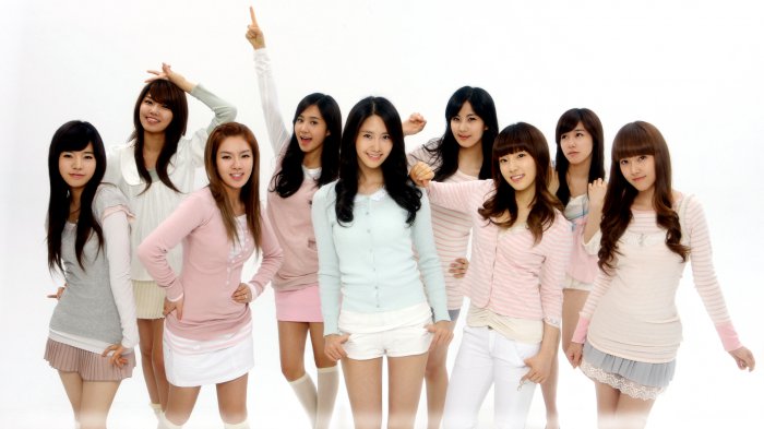 Обои на рабочий стол / Wallpapers girls by famdoc  743