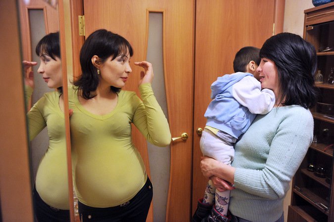 Нелегалок отправят рожать домой