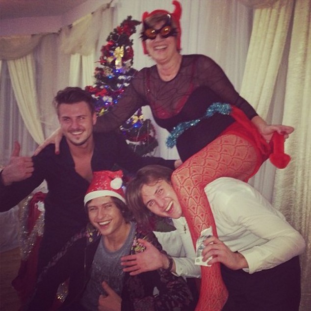 Прохор Шаляпин и его жена развлекаются