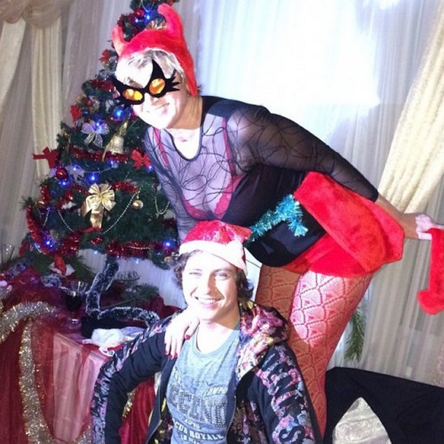 Прохор Шаляпин и его жена развлекаются