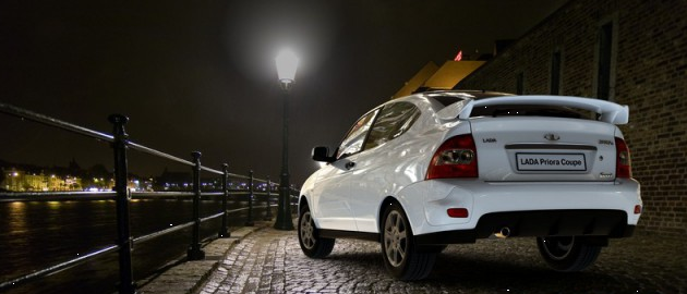 Lada Priora подешевела на 100 тысяч рублей
