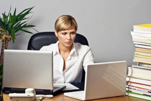 Сверхурочная работа приводит трудоголиков к слабоумию