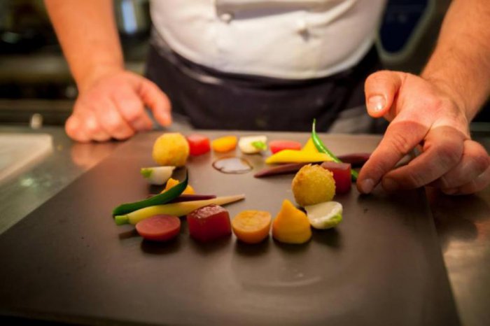 Пять авиакомпаний с самой вкусной бортовой едой