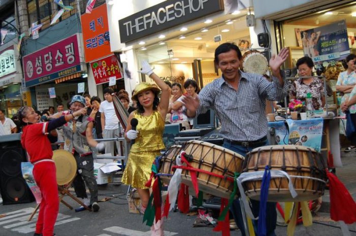 5 грандиозных алкогольных фестивалей