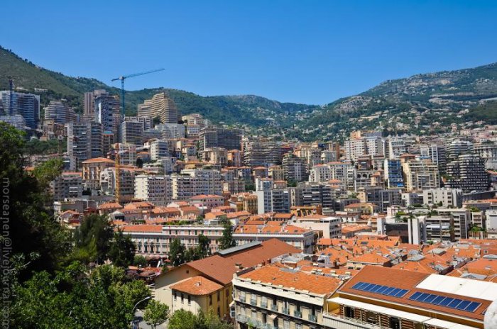 Монако - место, куда стекаются все деньги мира.