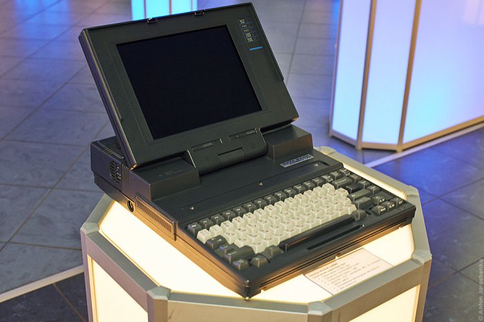 Галерея компьютерной эволюции