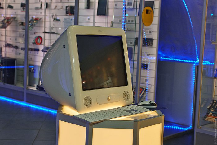 Галерея компьютерной эволюции