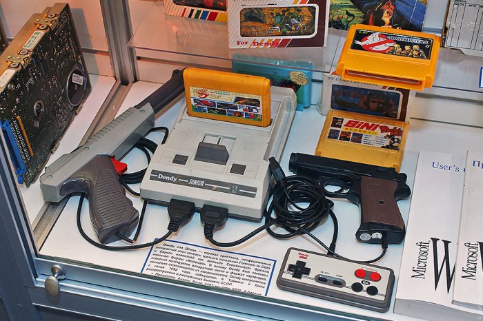 Галерея компьютерной эволюции