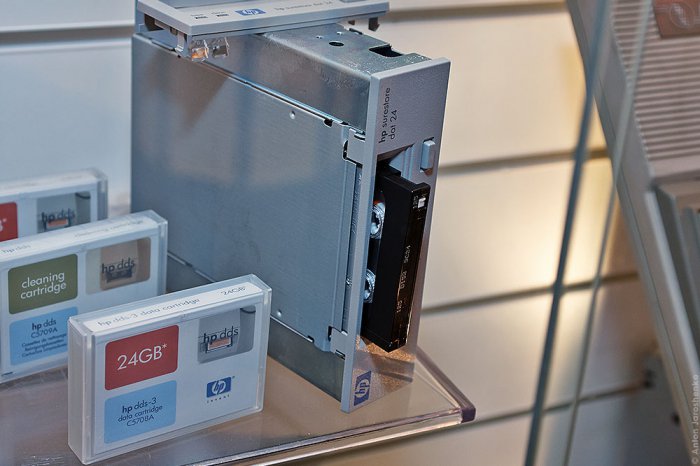 Галерея компьютерной эволюции