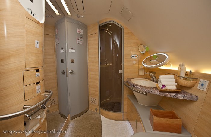 Фантастический Airbus А380 Emirates