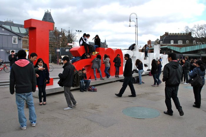 Прогулка по весеннему Амстердаму Прогулка по весеннему Амстердаму