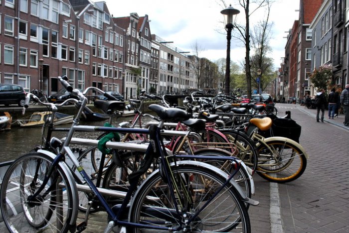 Прогулка по весеннему Амстердаму Прогулка по весеннему Амстердаму