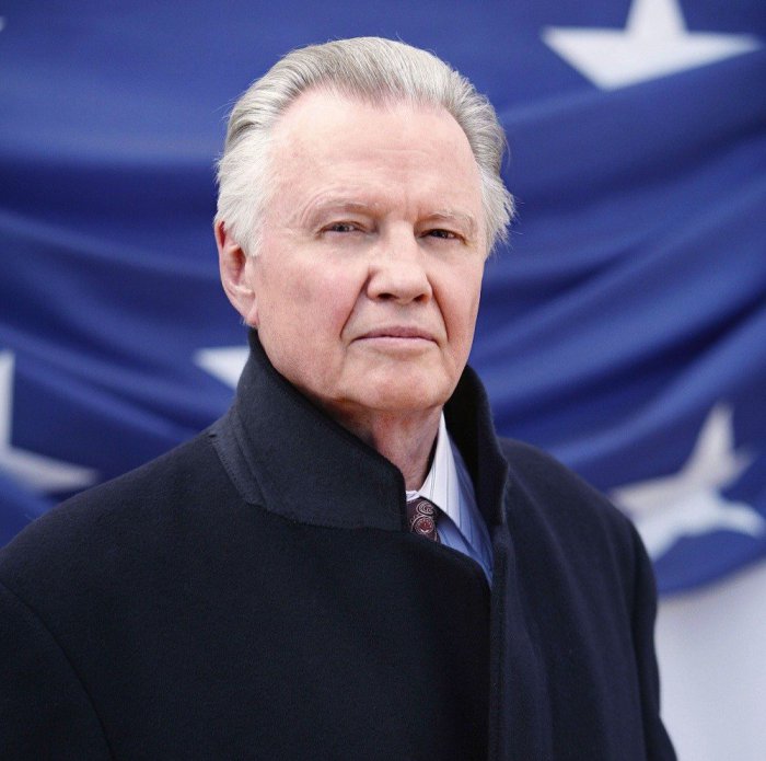 Джону Войту — 75!