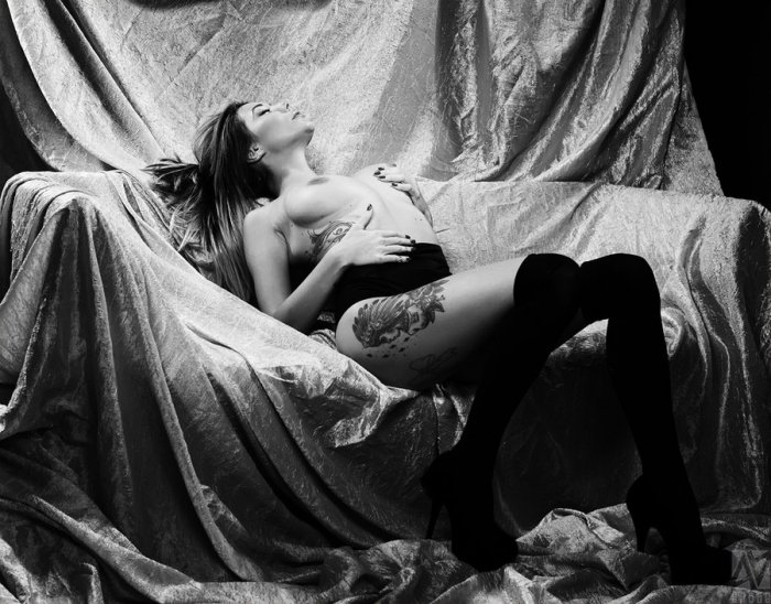 Женские тайны. Продолжение. (18+)