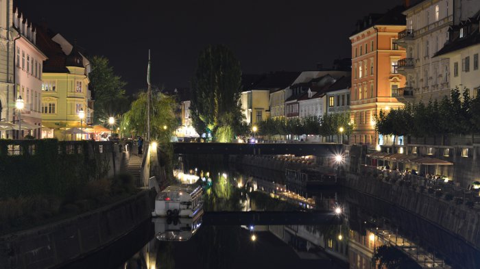 Обои на рабочий стол / 200 Amazing Mixed FullHD Wallpapers (Set 61)