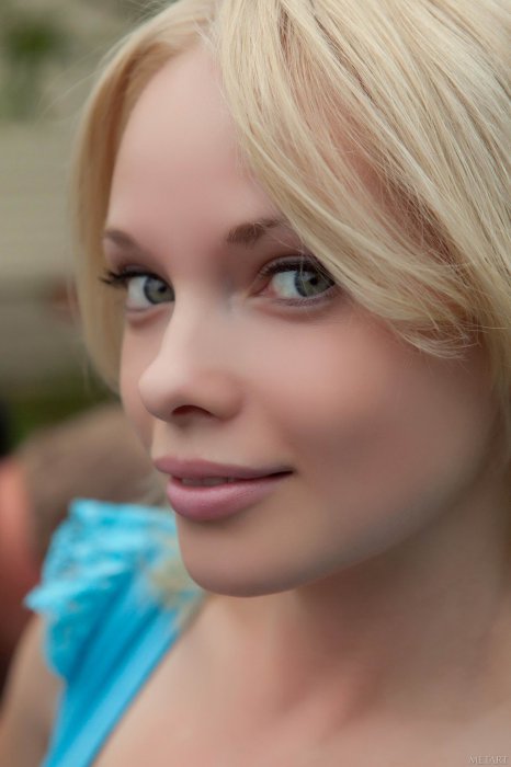 Feeona A - Adynamia 18+