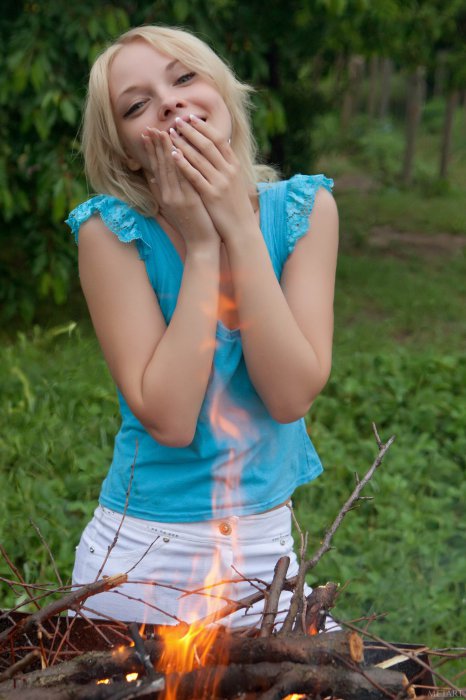 Feeona A - Adynamia 18+