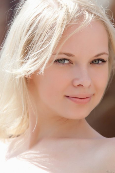 Feeona A - Adynamia 18+