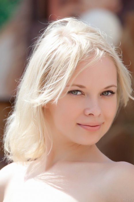 Feeona A - Adynamia 18+