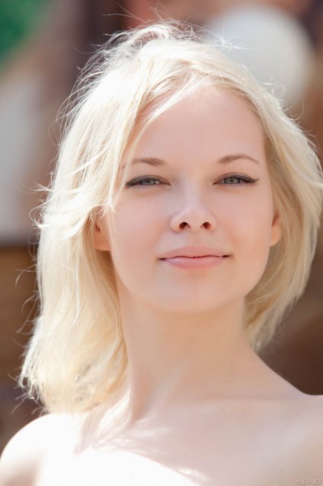 Feeona A - Adynamia 18+