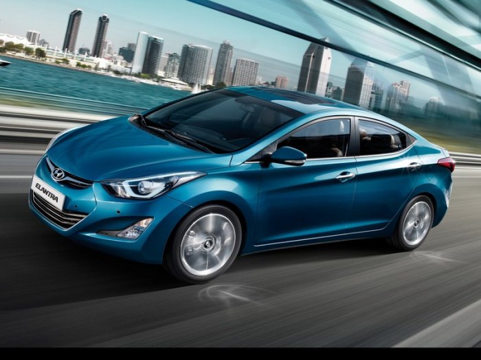 Обновленная Hyundai Elantra будет стоить от 700 000 рублей