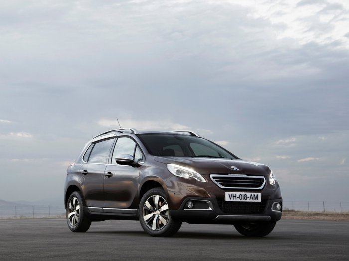 Новый кроссовер Peugeot 2008 будет стоить от 649 000 рублей