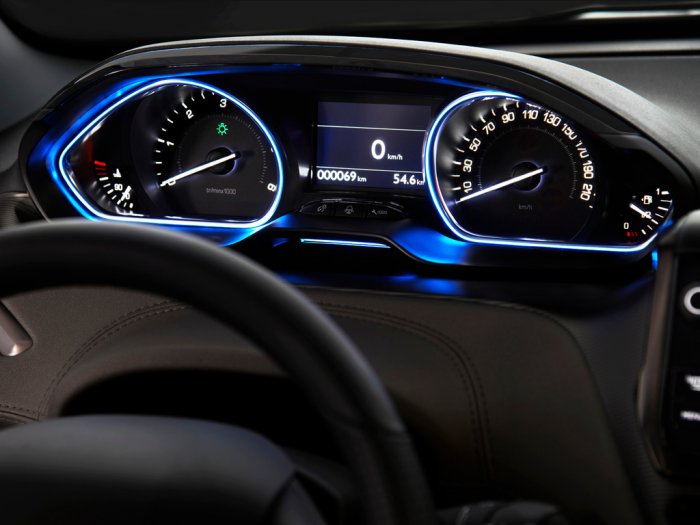 Новый кроссовер Peugeot 2008 будет стоить от 649 000 рублей