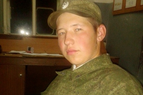 Валя, я больше не могу. Они меня ночью убивать будут... Валя, я больше не могу. Они меня ночью убивать будут...