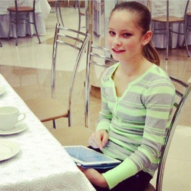 Юлия Липницкая вне льда