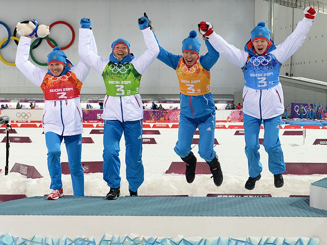 Россия поднялась на второе место в медальной гонке Сочи-2014