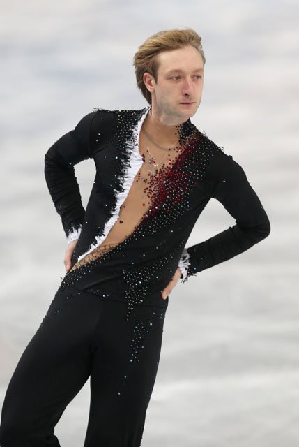 Сломанный позвоночный шуруп мог парализовать Плющенко