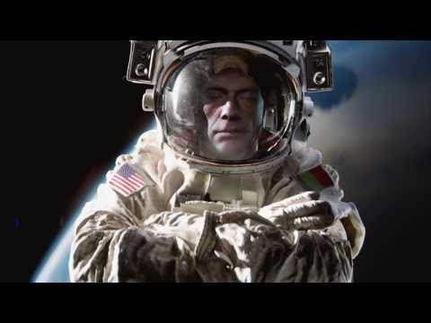 ЖКВД сделал шпагат и в космосе!