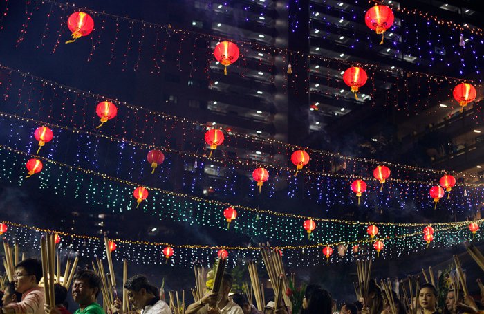 Азиатский восток встретил Новый год