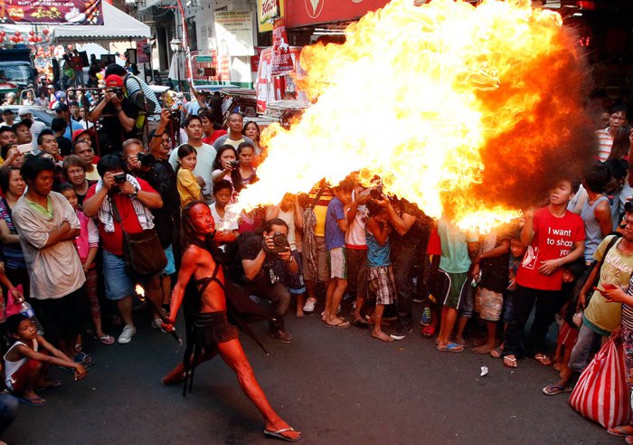 Азиатский восток встретил Новый год