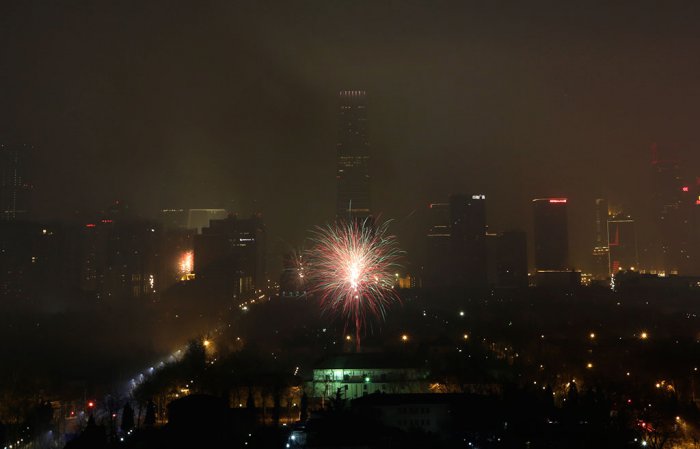 Азиатский восток встретил Новый год