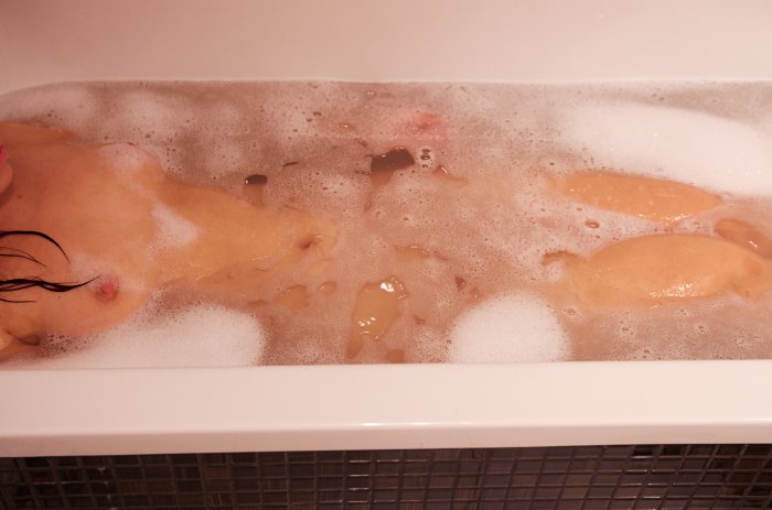 Девушки бывают разные