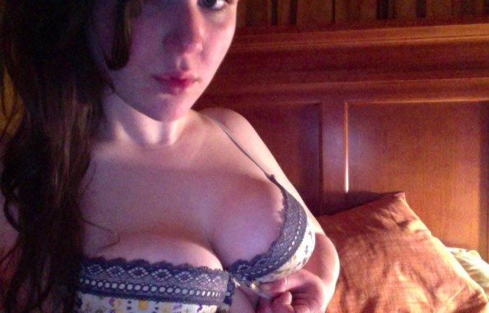 Девушки бывают разные