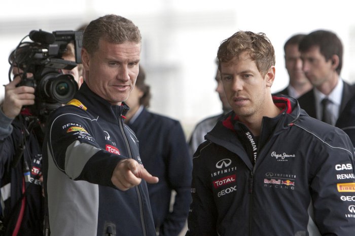 Билеты на "Формулу-1" в Сочи будут стоить от 7 до 30 тысяч рублей.