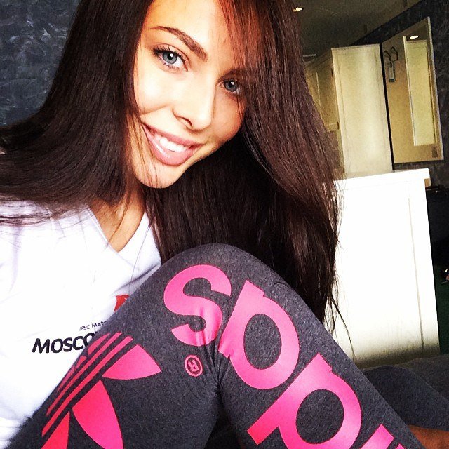 «Мисс Россия — 2014» стала саратовская отличница с двумя дипломами